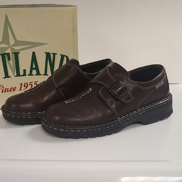 Shoes - Eastland NIB Syracuse Brown Leather Shoes - Ladies 7.5M
